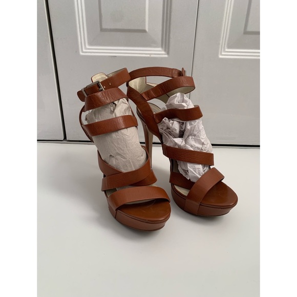 Brown High heel Sandals - Picture 2 of 4